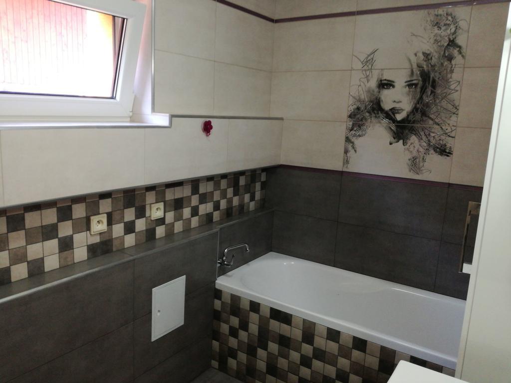 Privat U Zdenky Hotel Tvrdosin Exterior photo